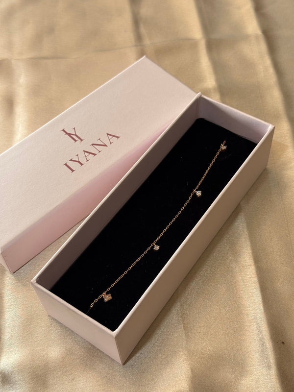 white Czed Stone Anklet