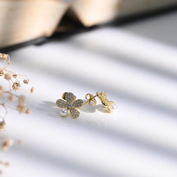 Flower Pearl Zircon Ear Studs